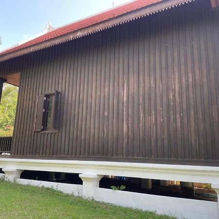 น้ำ อู ริเวอร์ไซด์ รีสอร์ท Ban Vangle ภายนอก รูปภาพ